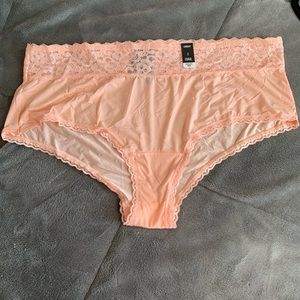 ✨BRAND NEW✨ Torrid peach wide lace cheeky panties